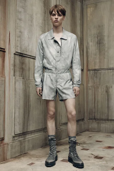 Look 23